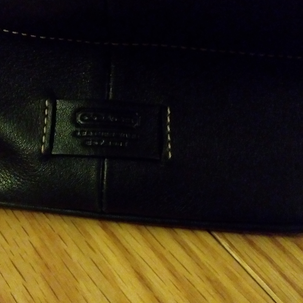 Leather Coach purse - Picture 6 of 10